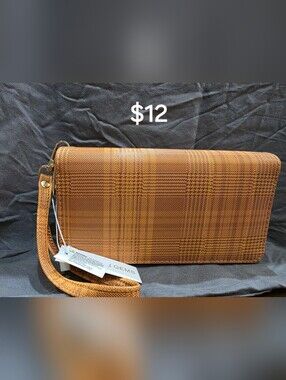 Woven Plaid Tan Clutch with Matching Strap